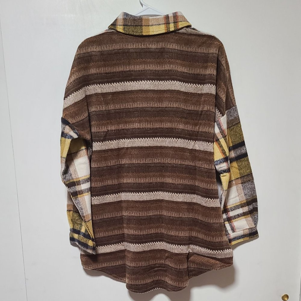 Multi plaid button down shirt jacket shacket - Picture 2 of 6